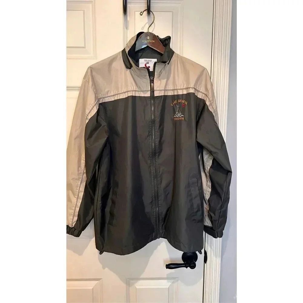 GOGO‎ Sports Men’s Medium Lake Geneva Wisconsin Grey Windbreaker Jacket